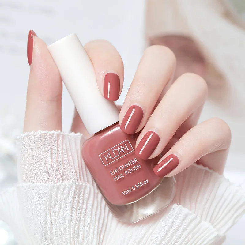 Water-Based Peel-Off Nail Polish for Easy Removal