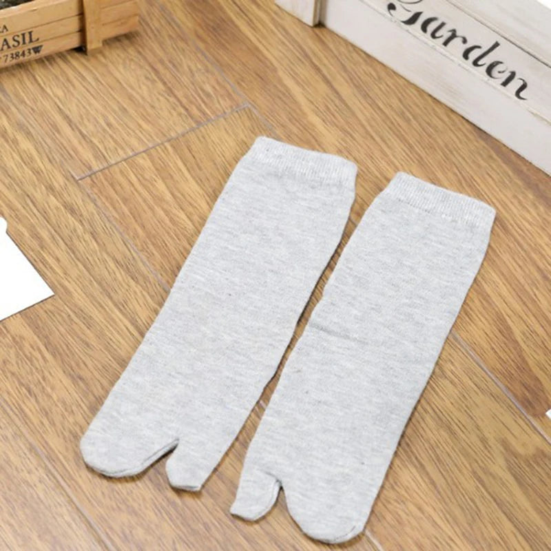 Japanese Style Split Toe Socks for Flip Flops