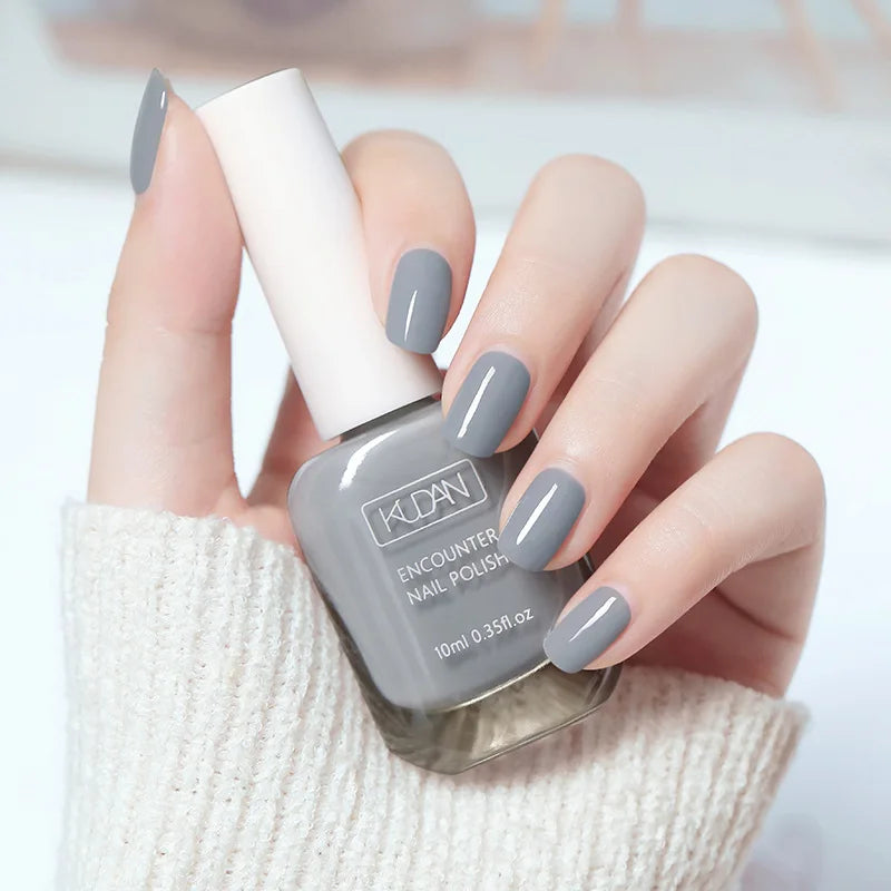 Water-Based Peel-Off Nail Polish for Easy Removal