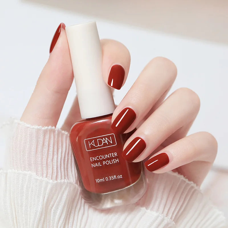 Water-Based Peel-Off Nail Polish for Easy Removal